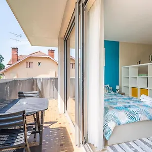 https://studio-gdx-privilege-bourg-en-bresse-centre-ville-gare.hotels-rhonealpes.com